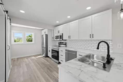 1932 Lyndhurst Road Waynesboro VA 22980