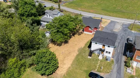 1932 Lyndhurst Road Waynesboro VA 22980