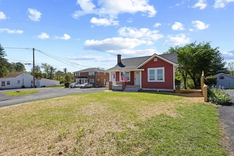 1932 Lyndhurst Road Waynesboro VA 22980
