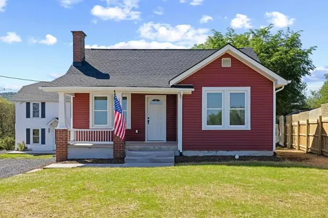 1932 Lyndhurst Road Waynesboro VA 22980