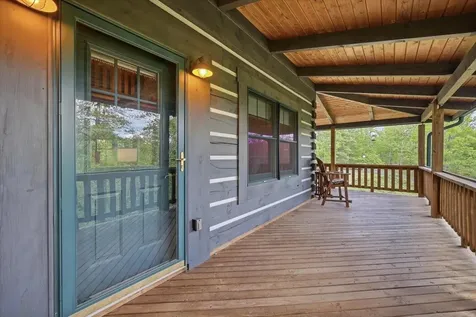 237 Hodges Draft Lane West Augusta VA 24485