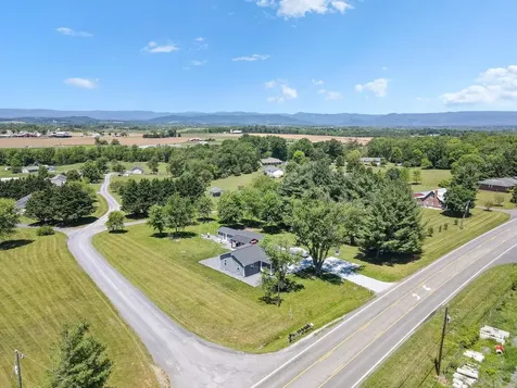 13265 Old Valley Pike Edinburg VA 22824