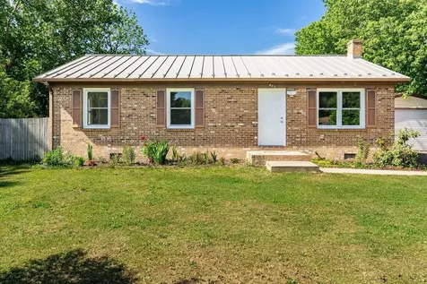 605 13th Street Grottoes VA 24441