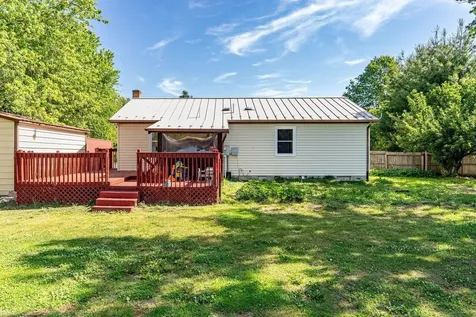605 13th Street Grottoes VA 24441