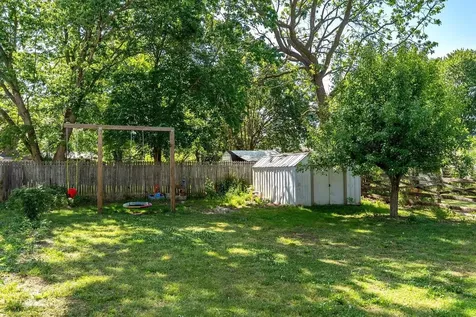 605 13th Street Grottoes VA 24441