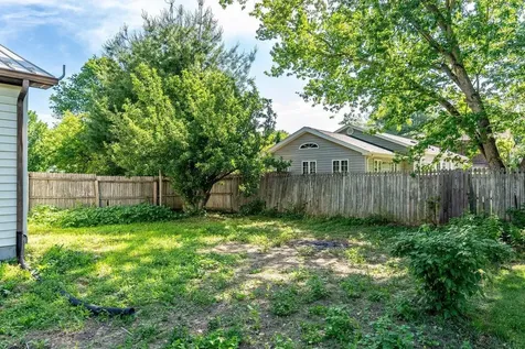 605 13th Street Grottoes VA 24441