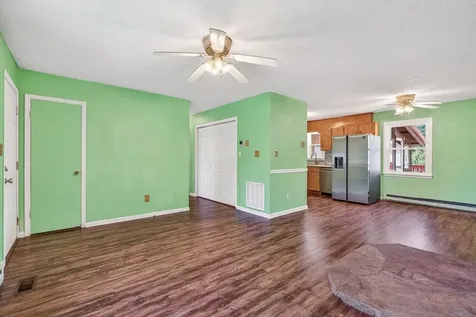 605 13th Street Grottoes VA 24441