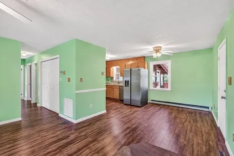 605 13th Street Grottoes VA 24441