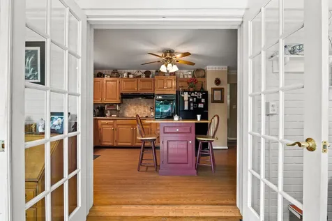 208 Tuxedo Road Staunton VA 24401