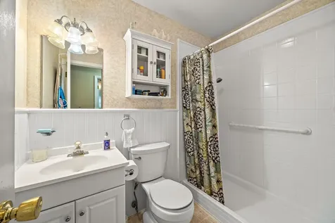 208 Tuxedo Road Staunton VA 24401