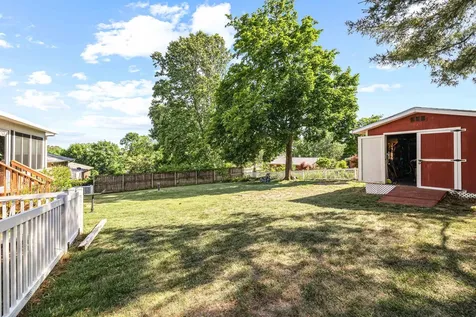 208 Tuxedo Road Staunton VA 24401