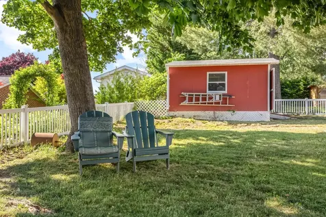 208 Tuxedo Road Staunton VA 24401