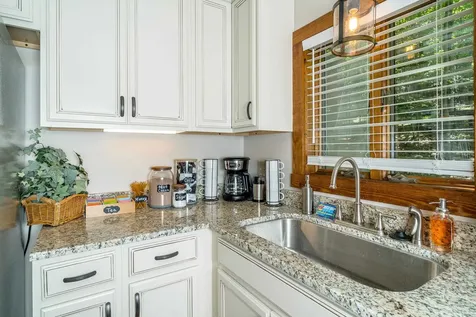 5385 Trevino Drive Mcgaheysville VA 22840