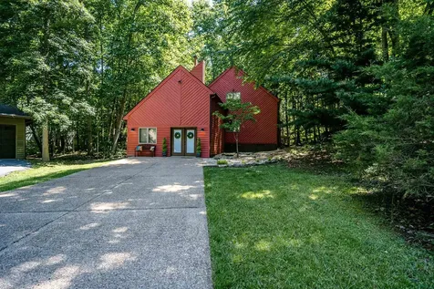 5385 Trevino Drive Mcgaheysville VA 22840