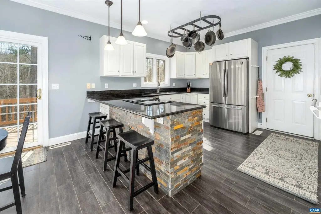 49 Kiowa Lane Palmyra VA 22963
