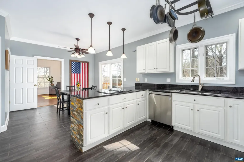 49 Kiowa Lane Palmyra VA 22963