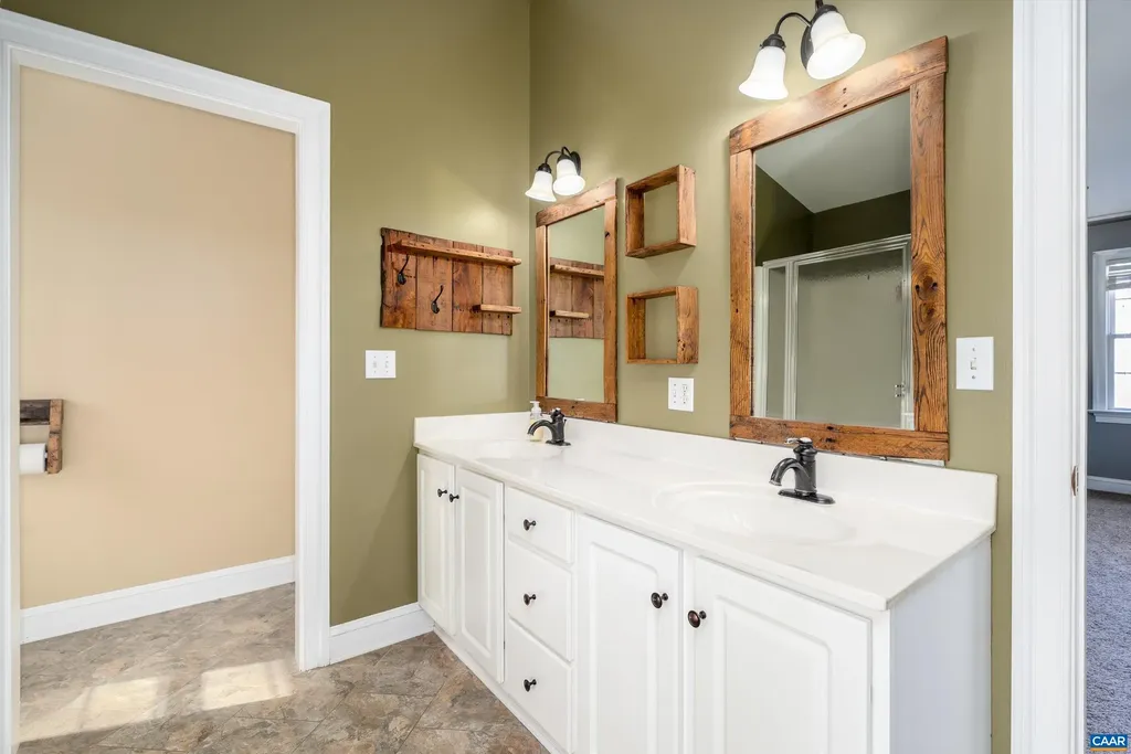 49 Kiowa Lane Palmyra VA 22963