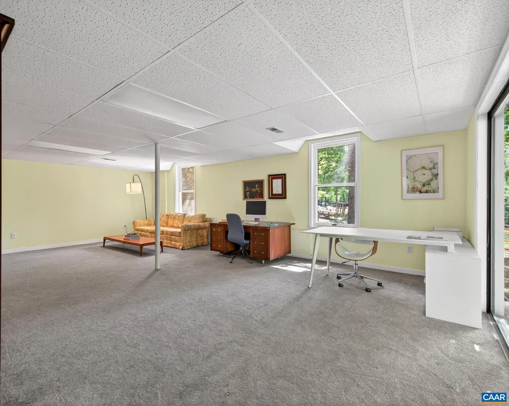 15 Patriot Lane Palmyra VA 22963