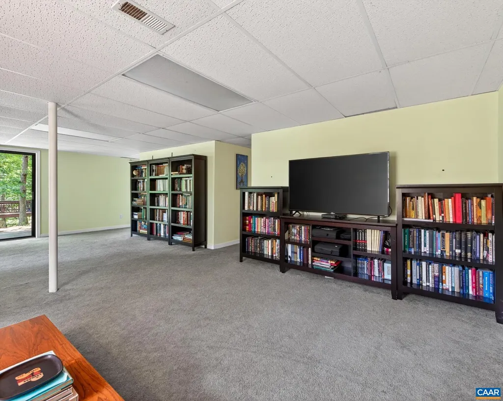 15 Patriot Lane Palmyra VA 22963