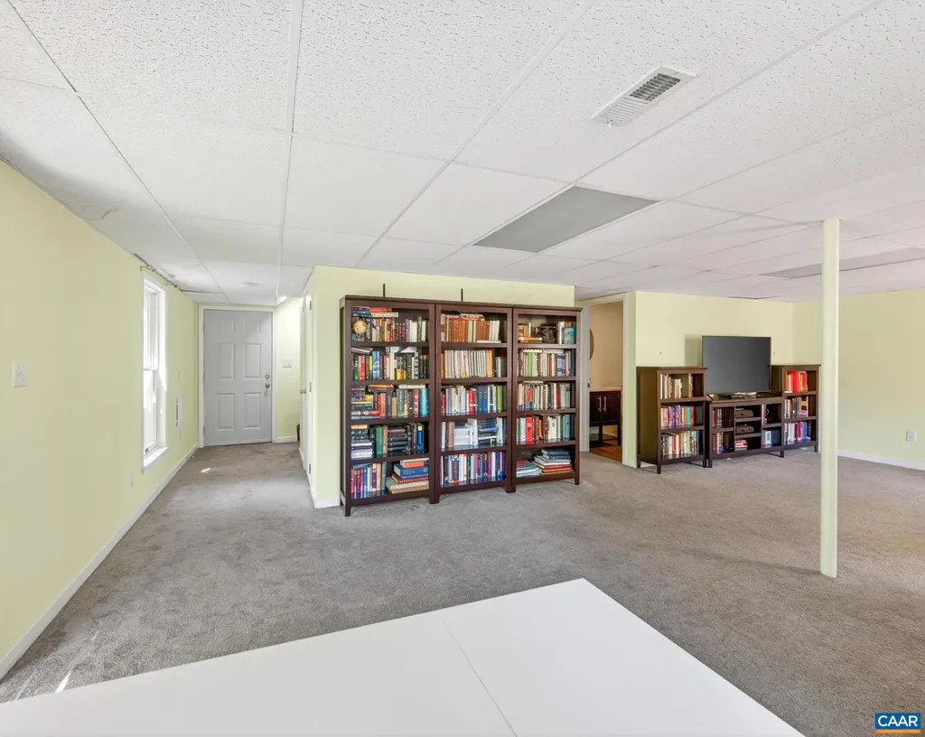 15 Patriot Lane Palmyra VA 22963