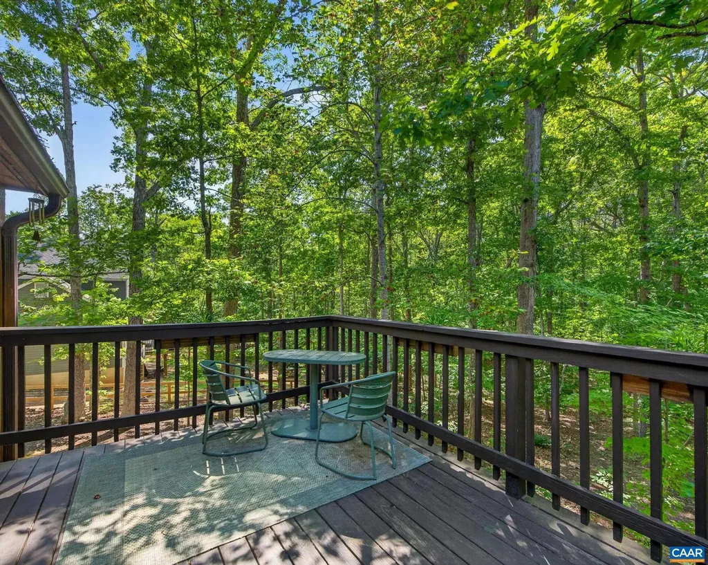 15 Patriot Lane Palmyra VA 22963