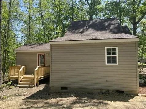15 Raccoon Hollow Greenville VA 24440