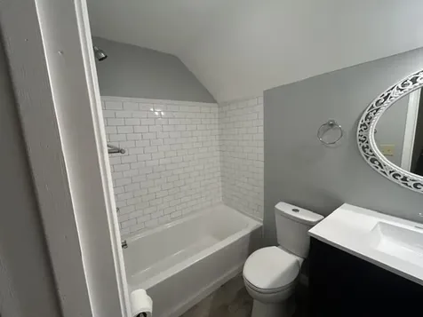 15 Raccoon Hollow Greenville VA 24440