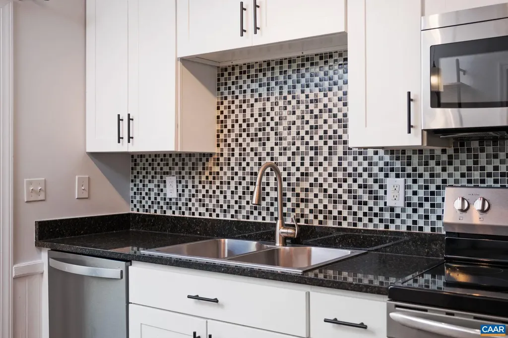 2415 Whitney Court Charlottesville VA 22911