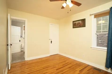 829 Virginia Avenue Harrisonburg VA 22802