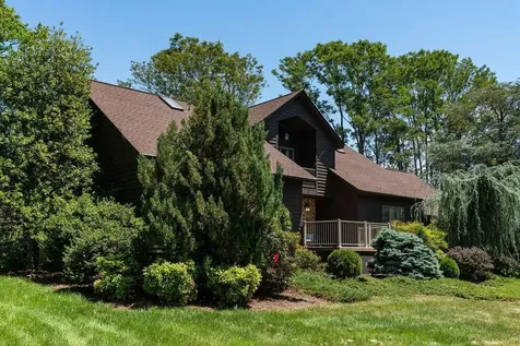 726 Ladd Road Fishersville VA 22939