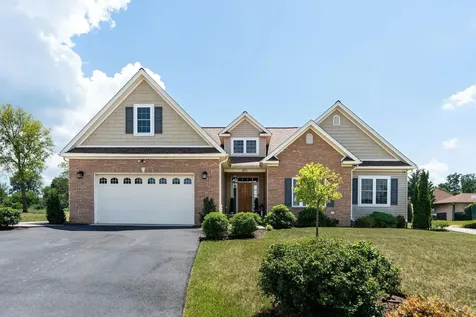 632 Legrande Avenue Waynesboro VA 22980