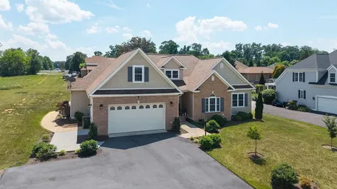 632 Legrande Avenue Waynesboro VA 22980