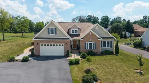 632 Legrande Avenue Waynesboro VA 22980