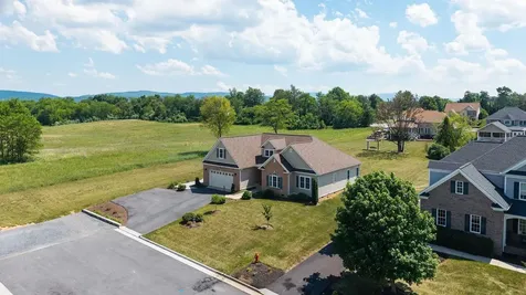 632 Legrande Avenue Waynesboro VA 22980