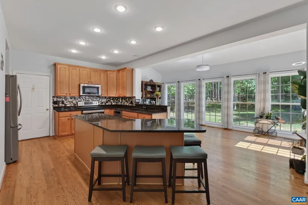 504 Willow Ridge Road Troy VA 22974