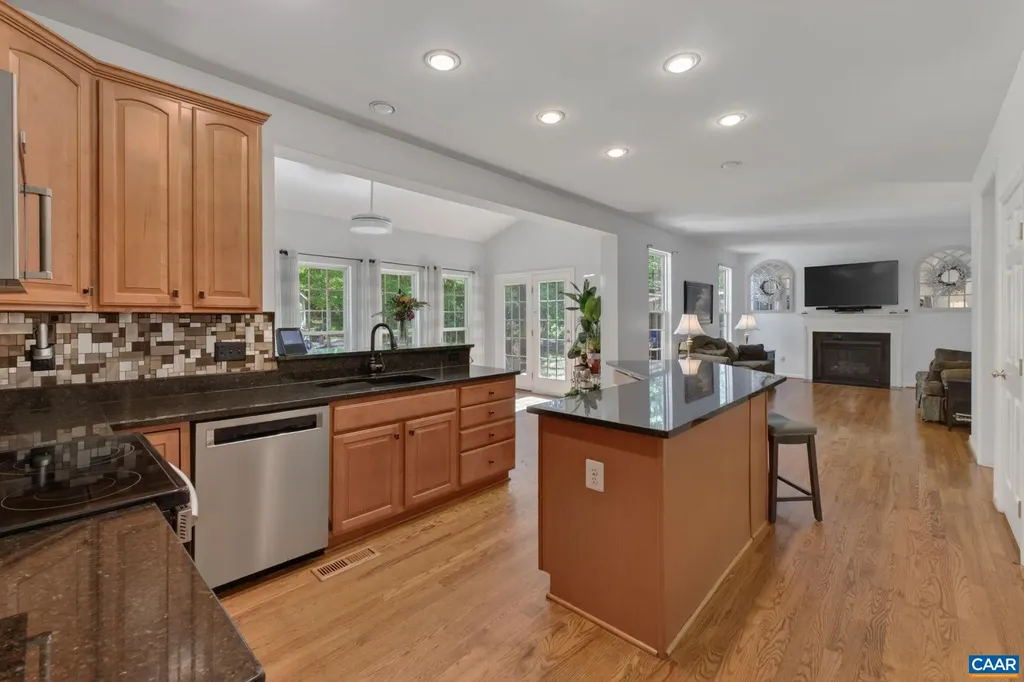 504 Willow Ridge Road Troy VA 22974