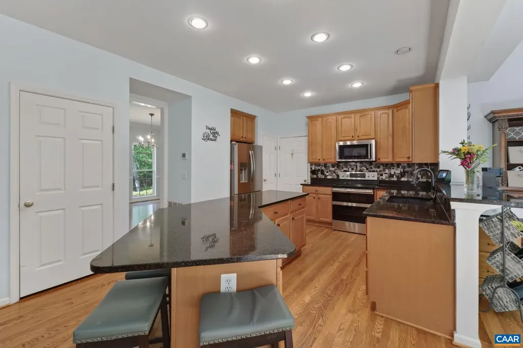 504 Willow Ridge Road Troy VA 22974