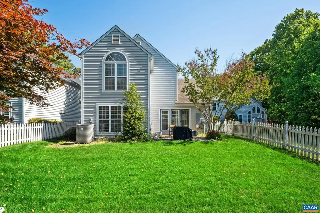 998 Pintail Lane Charlottesville VA 22903