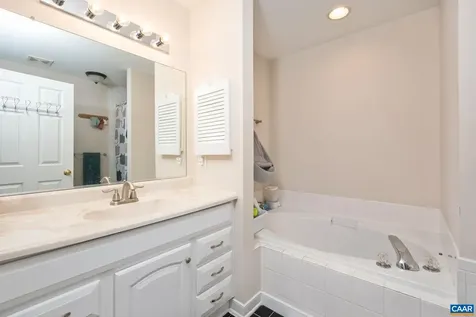 998 Pintail Lane Charlottesville VA 22903