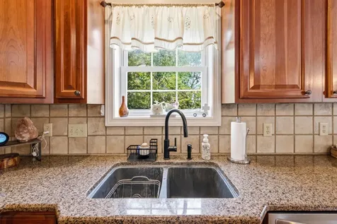 240 Northview Drive Dayton VA 22821