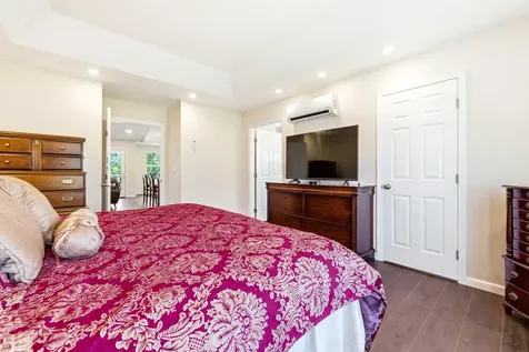 672 Elm Street Broadway VA 22815