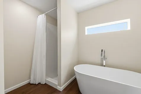 672 Elm Street Broadway VA 22815