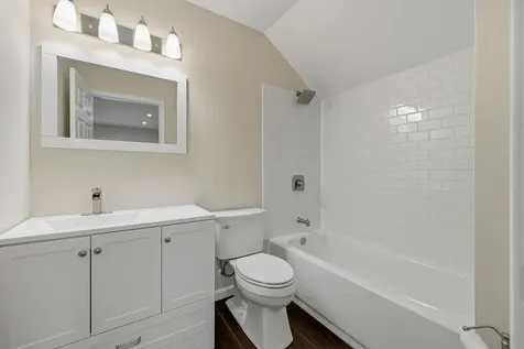 672 Elm Street Broadway VA 22815