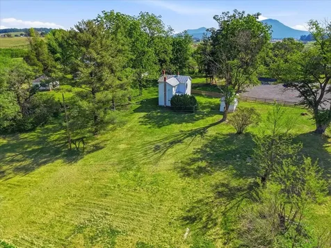 5096 Battlefield Drive Rockingham VA 22801