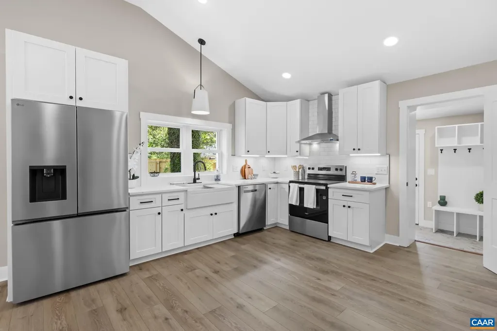 2155 Thomas Jefferson Drive Charlottesville VA 22902