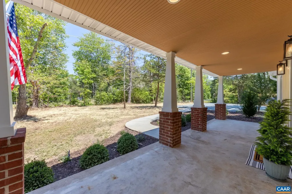 2155 Thomas Jefferson Drive Charlottesville VA 22902