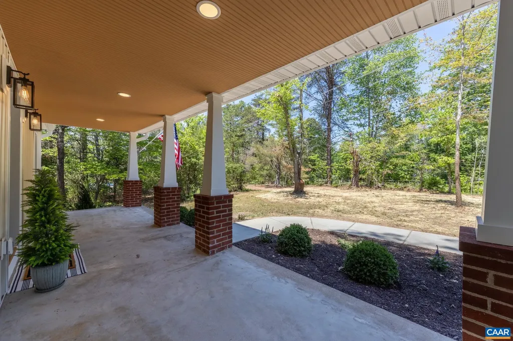 2155 Thomas Jefferson Drive Charlottesville VA 22902
