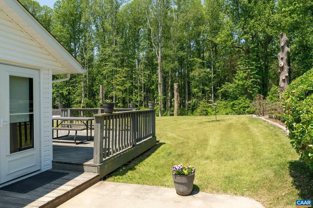 355 Whitethorn Court Ruckersville VA 22968