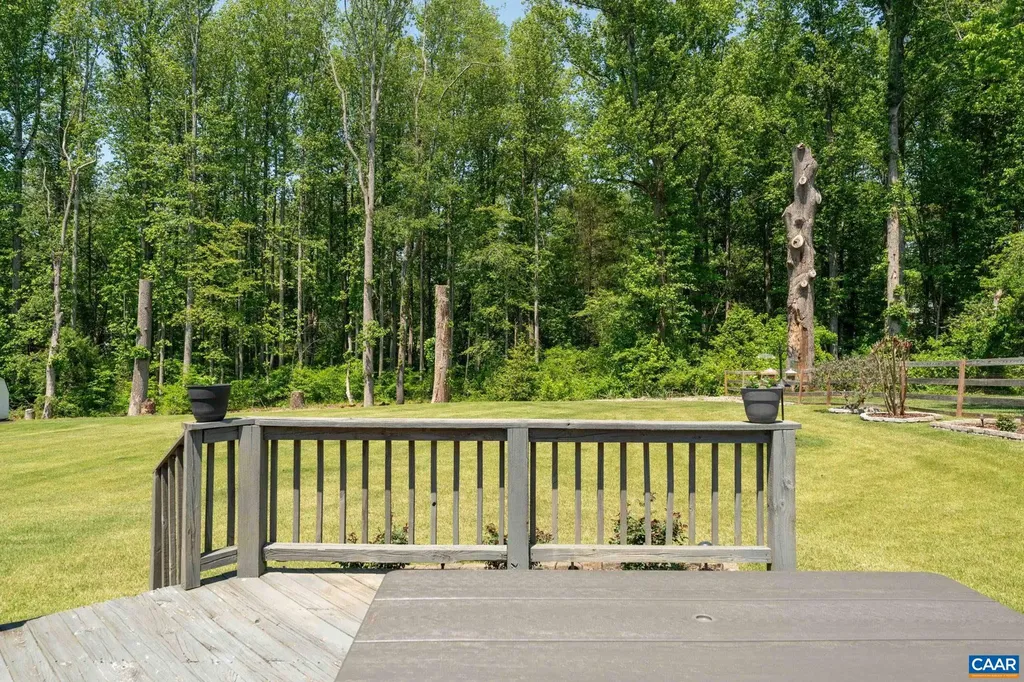 355 Whitethorn Court Ruckersville VA 22968