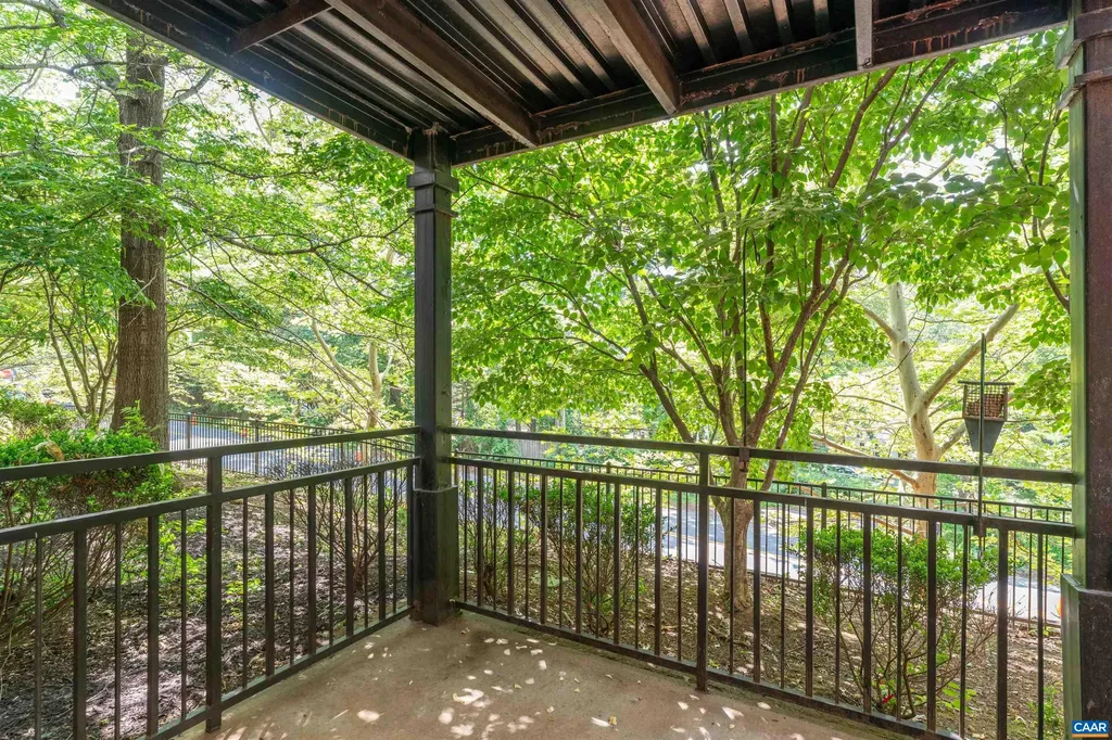 1840 Candlewood Court Charlottesville VA 22903